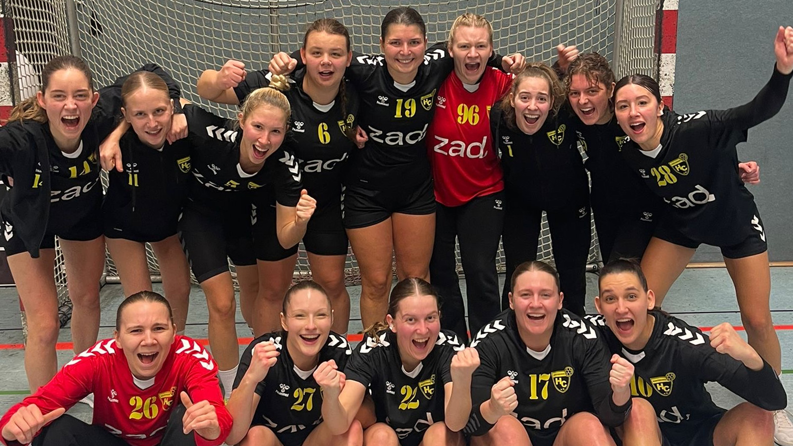 Nikolaus-Spieltag mit Happy End: 2. Damen des Northeimer HC feiern Heimsieg