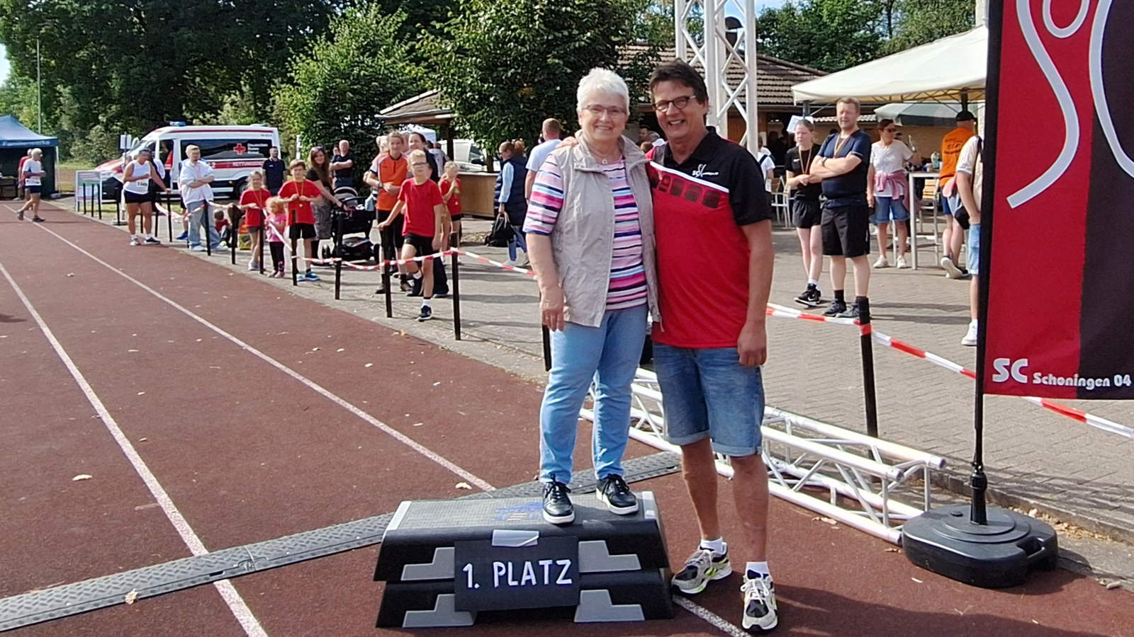 Große Ehre für jahrzehntelanges Engagement: Elke Wieneke beim Bundespräsidenten geehrt