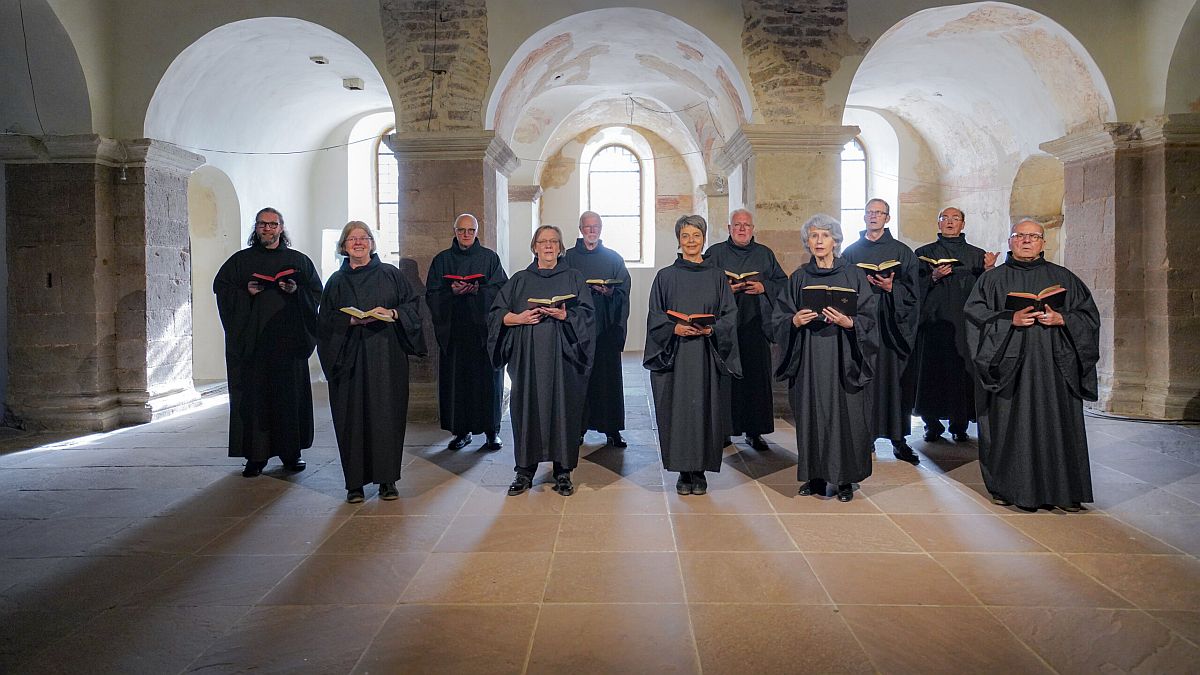Friedhelm Flamme und Gregorianik Schola Marienmünster-Corvey eröffnen Vox Organi in Fredelsloh