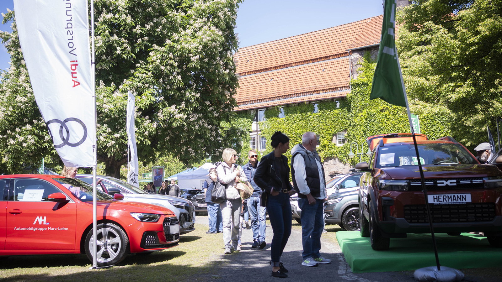 NOM MOT 2026: Autohäuser, Blaulichtmeile und Familienprogramm beleben Northeims Innenstadt